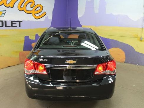 Used 2015 Chevrolet Cruze LS FWD image 7