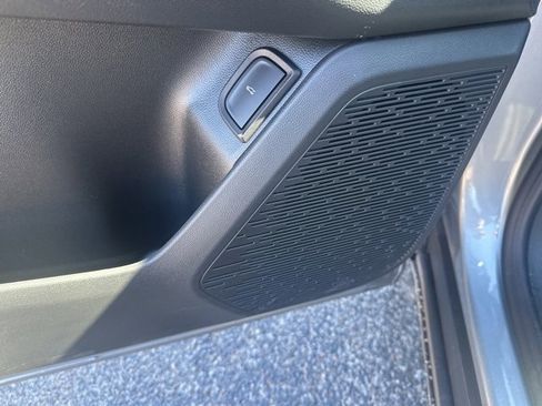 New 2026 Chevrolet Equinox LT w/ Convenience Package II image 14