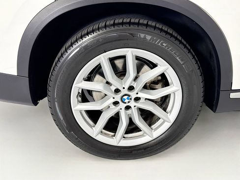 Certified 2022 BMW X5 sDrive40i w/ Premium Package RWD image 34