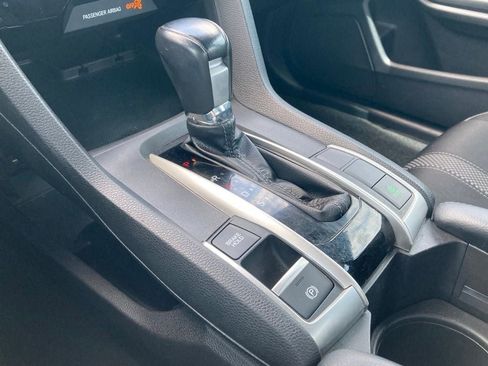 Used 2021 Honda Civic Sport image 25