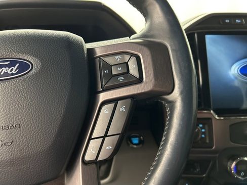 Used 2022 Ford F350 Limited image 11