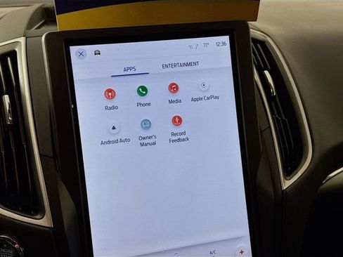 Certified 2024 Ford Edge SEL w/ Sport Appearance Package image 16