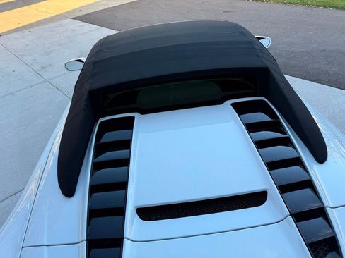 Used 2015 Audi R8 V10 image 8