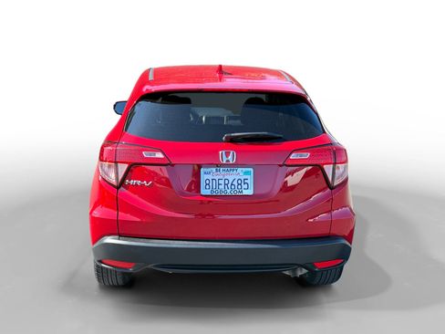 Used 2018 Honda HR-V EX image 4