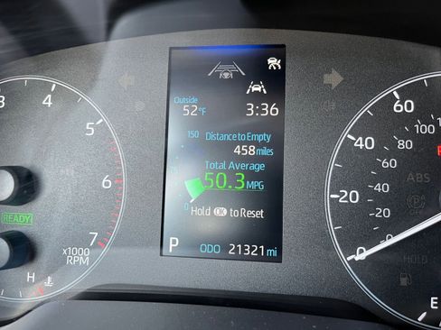 Used 2025 Toyota Corolla LE image 38