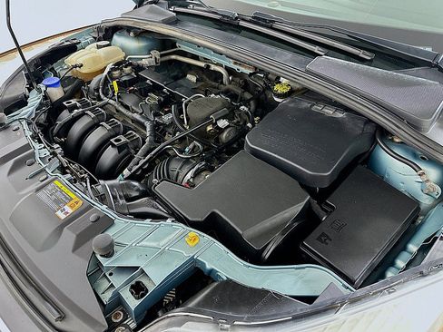 Used 2012 Ford Focus SEL FWD image 28