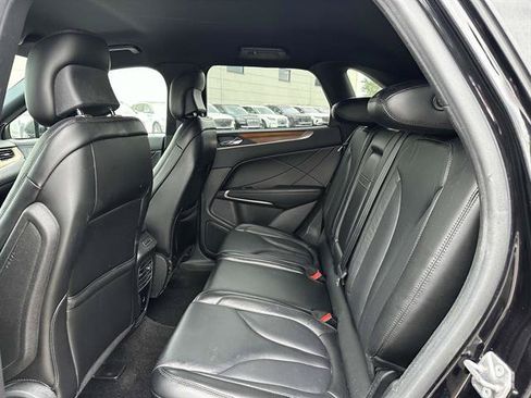 Used 2019 Lincoln MKC Select w/ Select Plus Package AWD/4WD image 31