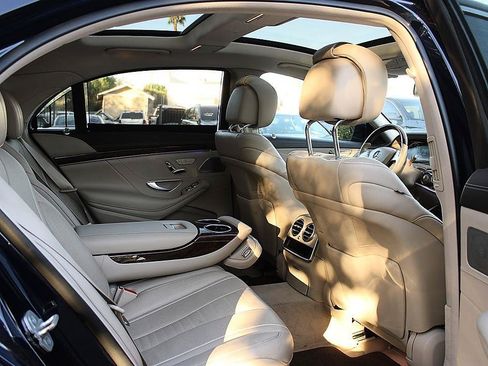 Used 2017 Mercedes-Benz S 550 Sedan image 23