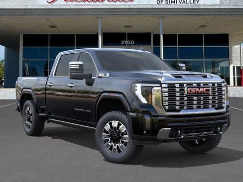 New 2025 GMC Sierra 2500 Denali w/ Denali Reserve Package image 7