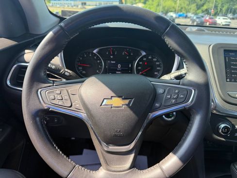 Used 2021 Chevrolet Equinox LT AWD/4WD image 15