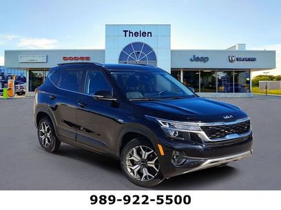 Used 2023 Kia Seltos EX