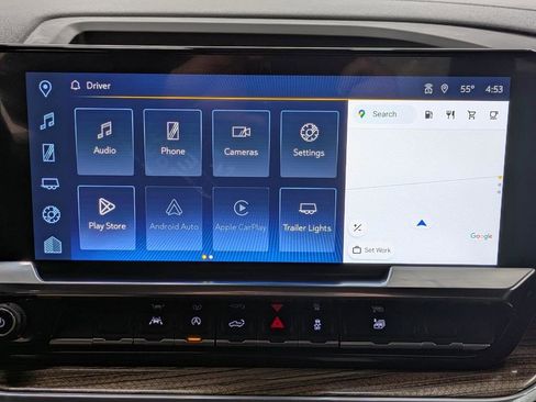 Used 2024 Chevrolet Silverado 1500 LT AWD/4WD image 9