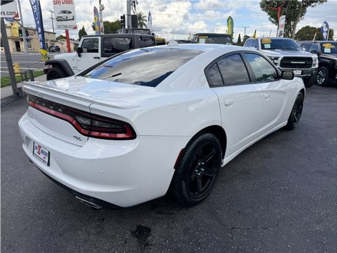 Used 2018 Dodge Charger R/T image 15