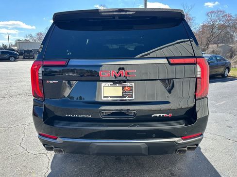 New 2026 GMC Yukon XL AT4 w/ AT4 Premium Package image 7