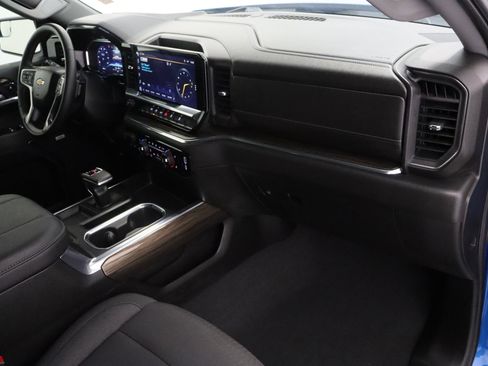 Used 2024 Chevrolet Silverado 1500 LT w/ Texas Edition Plus AWD/4WD image 38