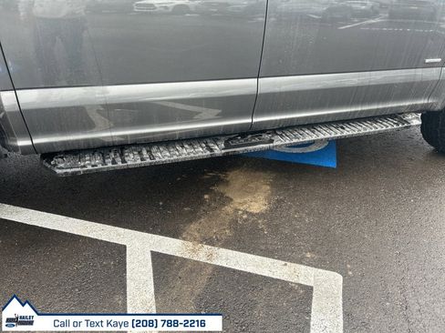 Used 2016 Ford F150 XLT image 9