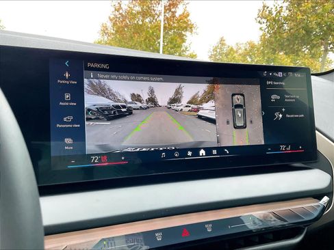 Used 2025 BMW X3 xDrive30i w/ Premium Package image 22