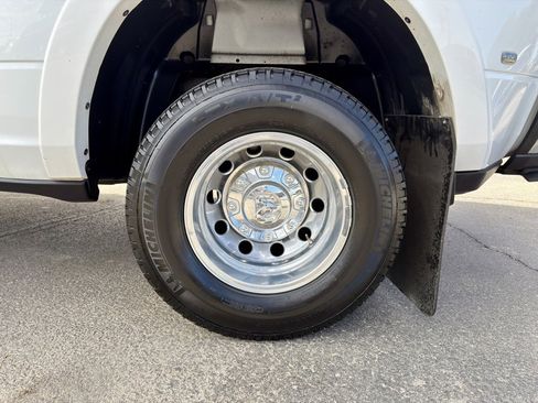 Used 2022 RAM 3500 Laramie image 31