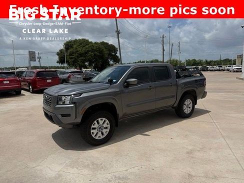 Used 2022 Nissan Frontier SV AWD/4WD image 1