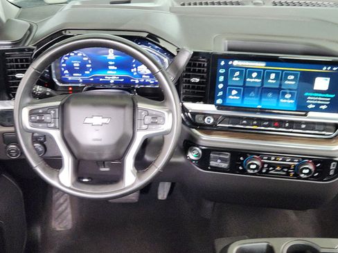 Certified 2025 Chevrolet Silverado 1500 LT RWD image 27