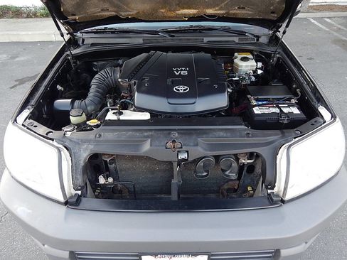 Used 2003 Toyota 4Runner SR5 image 22