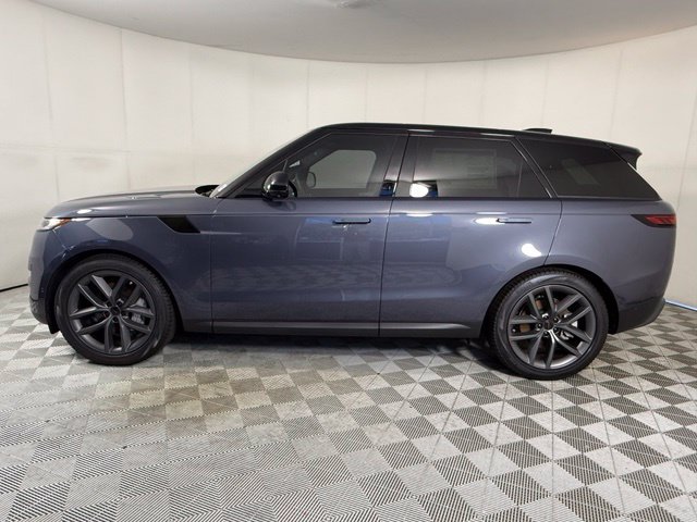 New 2026 Land Rover Range Rover Sport SE AWD/4WD image 3