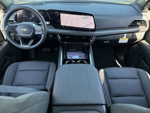 New 2026 Chevrolet Suburban LT w/ Comfort Package image 10