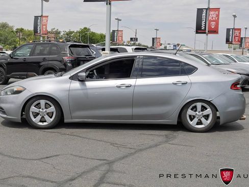 Used 2016 Dodge Dart SXT FWD image 4