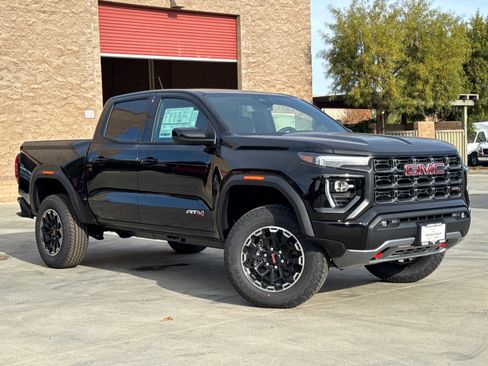 New 2026 GMC Canyon AT4 image 2