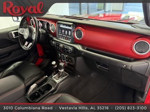 Used 2021 Jeep Gladiator Rubicon AWD/4WD image 10