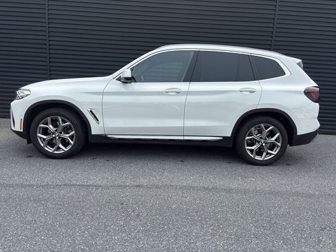 Used 2024 BMW X3 xDrive30i w/ Premium Package AWD/4WD image 2