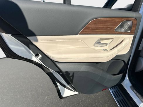 New 2026 Mercedes-Benz GLE 350 4MATIC image 11