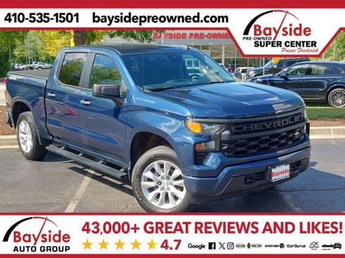Used 2022 Chevrolet Silverado 1500 Custom AWD/4WD image 1