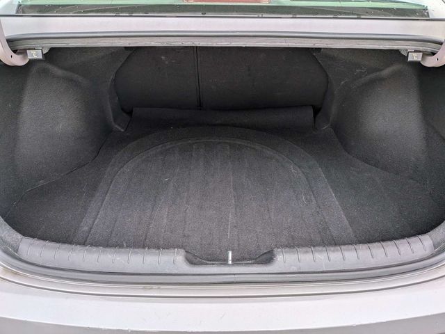 Used 2025 Hyundai Elantra SEL FWD image 9