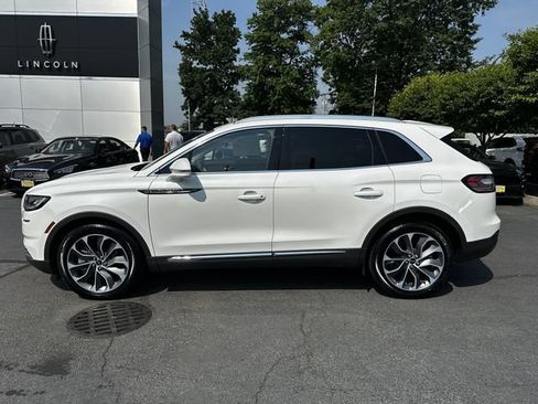 Certified 2023 Lincoln Nautilus Reserve w/ Cargo Utility Package AWD/4WD image 8