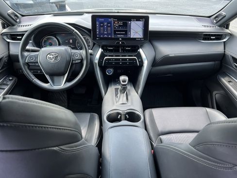 Used 2021 Toyota Venza Limited w/ Advanced Technology Package image 27