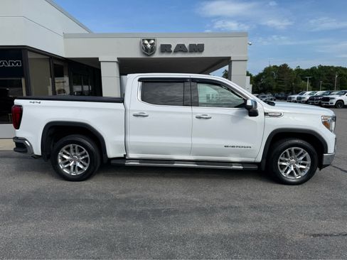 Used 2019 GMC Sierra 1500 SLT w/ SLT Premium Plus Package AWD/4WD image 12