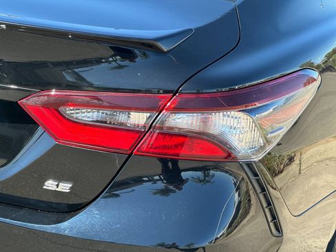 Used 2023 Toyota Camry SE image 23
