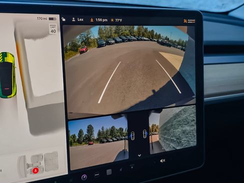 Used 2022 Tesla Model Y Performance AWD/4WD image 19