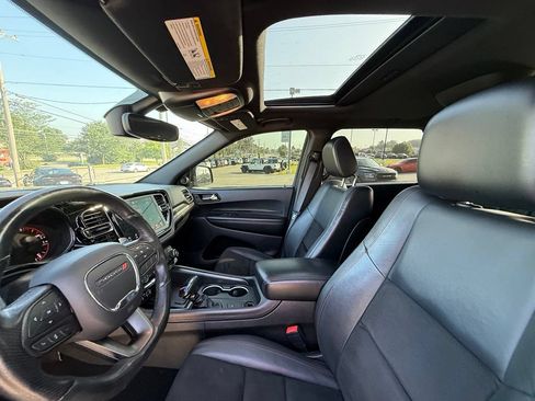 Used 2022 Dodge Durango R/T w/ Blacktop Package AWD/4WD image 10