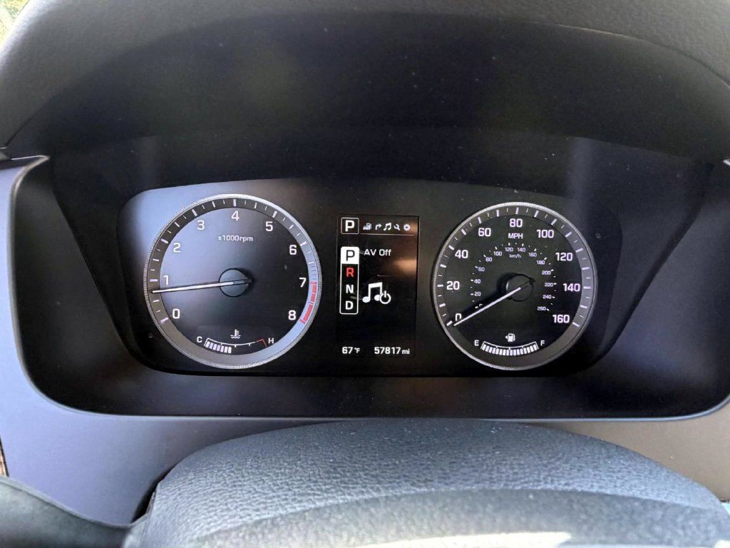Used 2015 Hyundai Sonata Limited w/ Option Group 05 FWD image 24