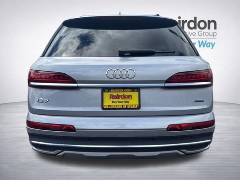 Used 2022 Audi Q7 3.0T Premium Plus w/ Premium Plus Package AWD/4WD image 6