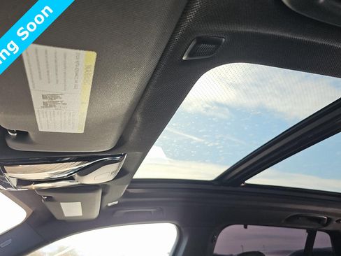 Used 2023 BMW X5 M50i w/ Executive Package image 11