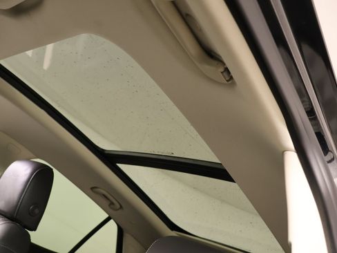 Used 2023 Buick Envision Avenir FWD image 16