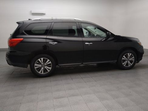 Used 2020 Nissan Pathfinder SV AWD/4WD image 10
