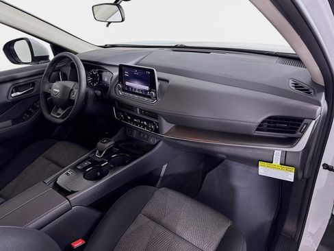 New 2026 Nissan Rogue SV image 28