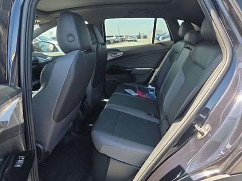 Used 2024 Volkswagen ID.4 S RWD image 10