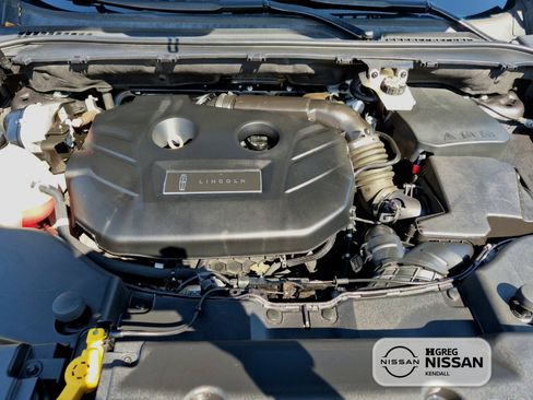 Used 2019 Lincoln MKC Reserve image 16