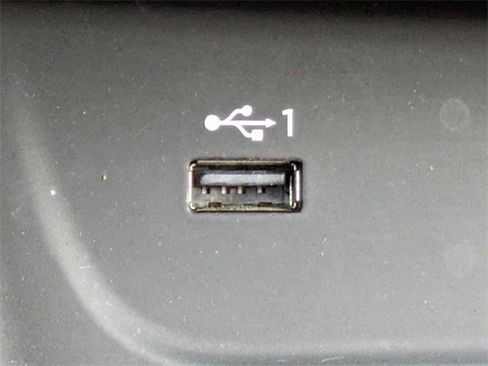 Used 2024 Audi A4 2.0T Premium Plus image 23