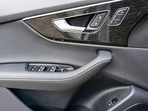 New 2026 Audi Q8 Premium Plus image 19